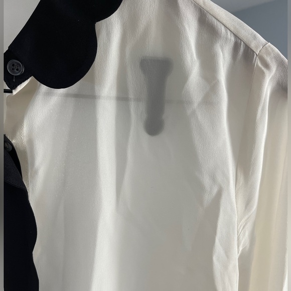 Banana Republic Women’s Cream and Black Sheer Silk Blouse Size M - Picture 3 of 3